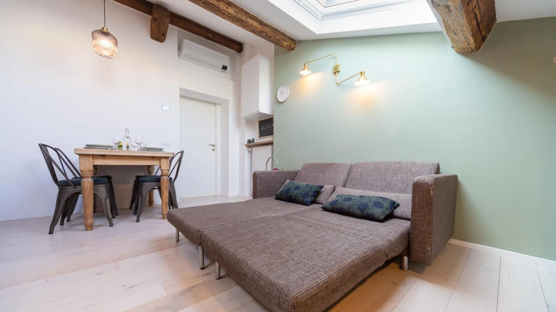 Appartement Central Station Comfort Suite - Duomo 15 Min Milan